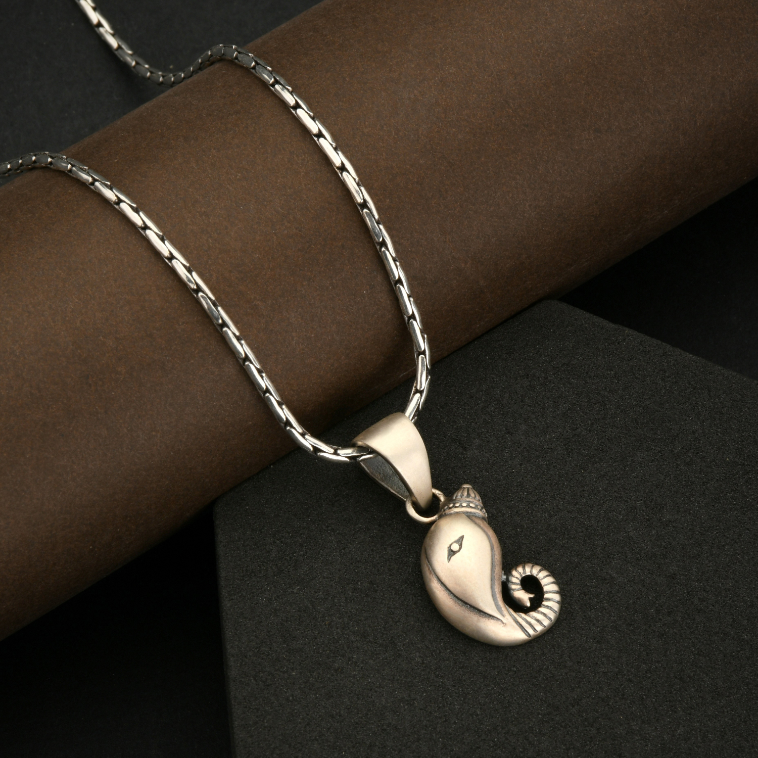 Minimal Ganesh 92.5 Silver Pendant for Men & Women